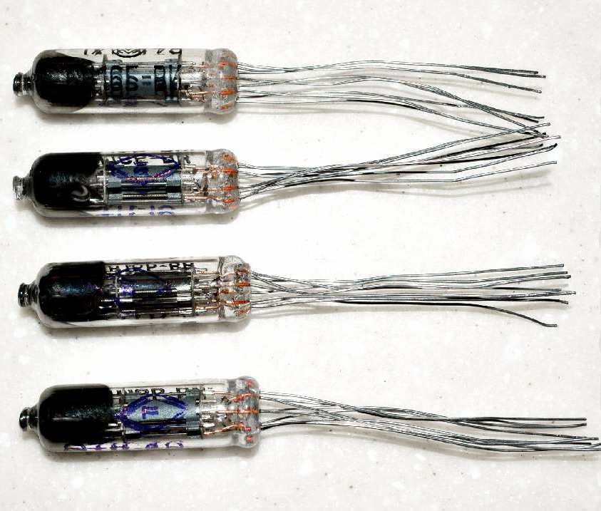 6n16b-vi-double-triode-miniature-tube-melz-soviet-russian-new~2.jpg